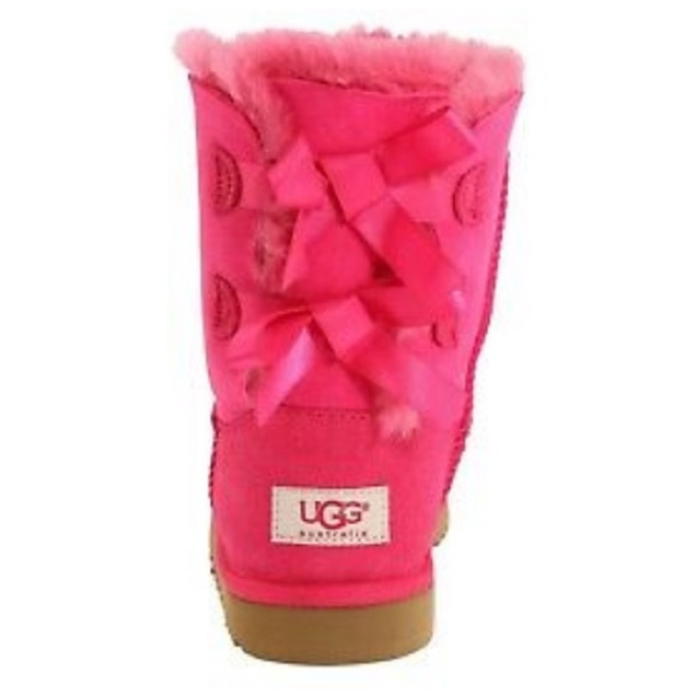 Bailey Bow UGGS - Picture 2 of 3